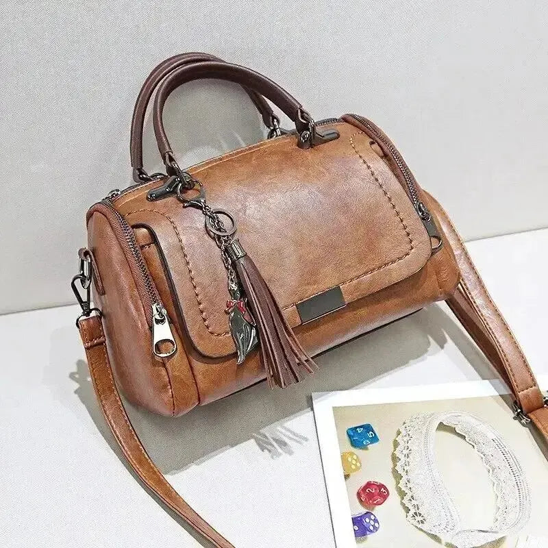 ✨ Bolsa Feminina com Borla — Grande Capacidade, Estilo Vintage e Versatilidade no Seu Dia a Dia!